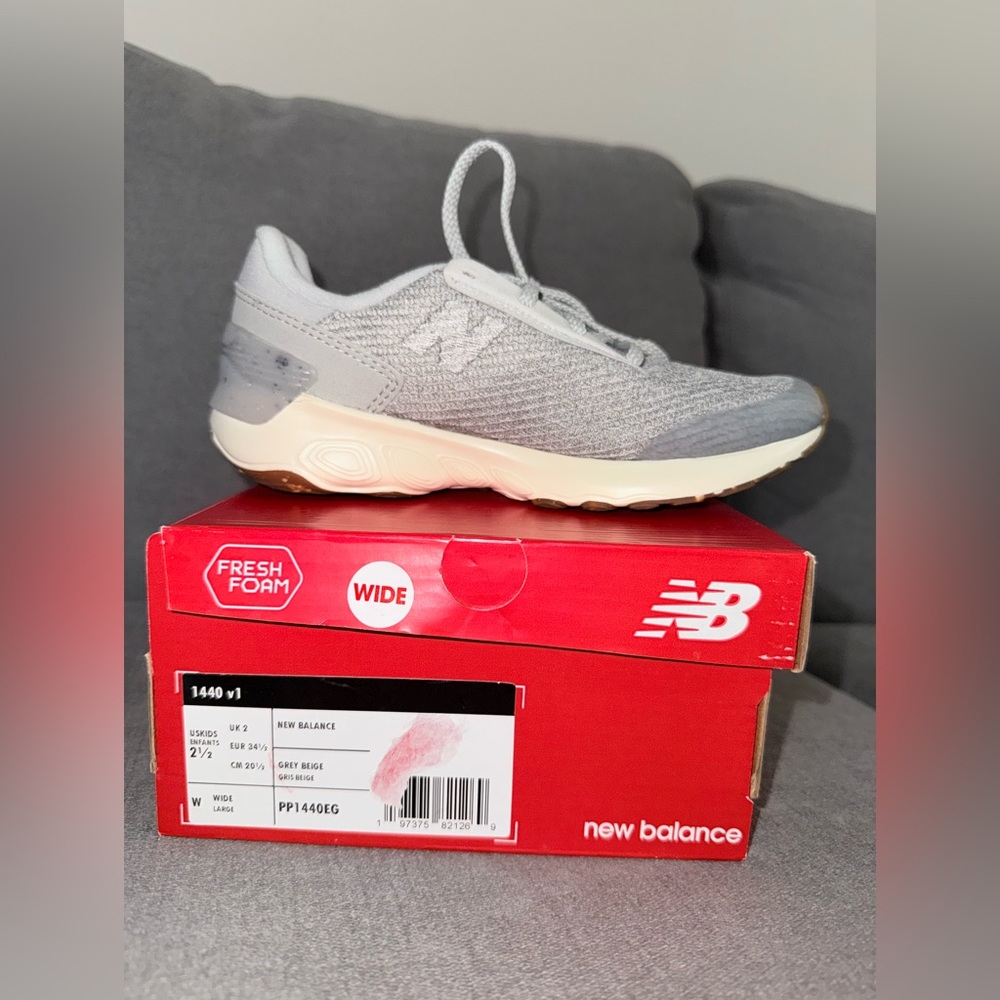 New Balance kids wide